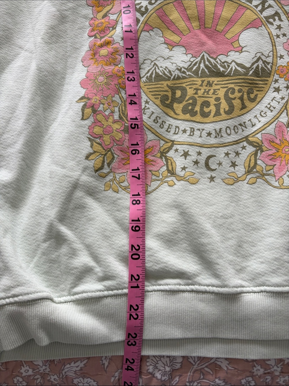 Billabong Pale Green Graphic Sweatshirt - Picture 7 of 8